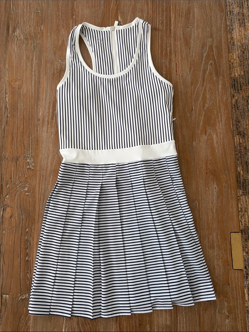 Addison Bay NWOT dress size small